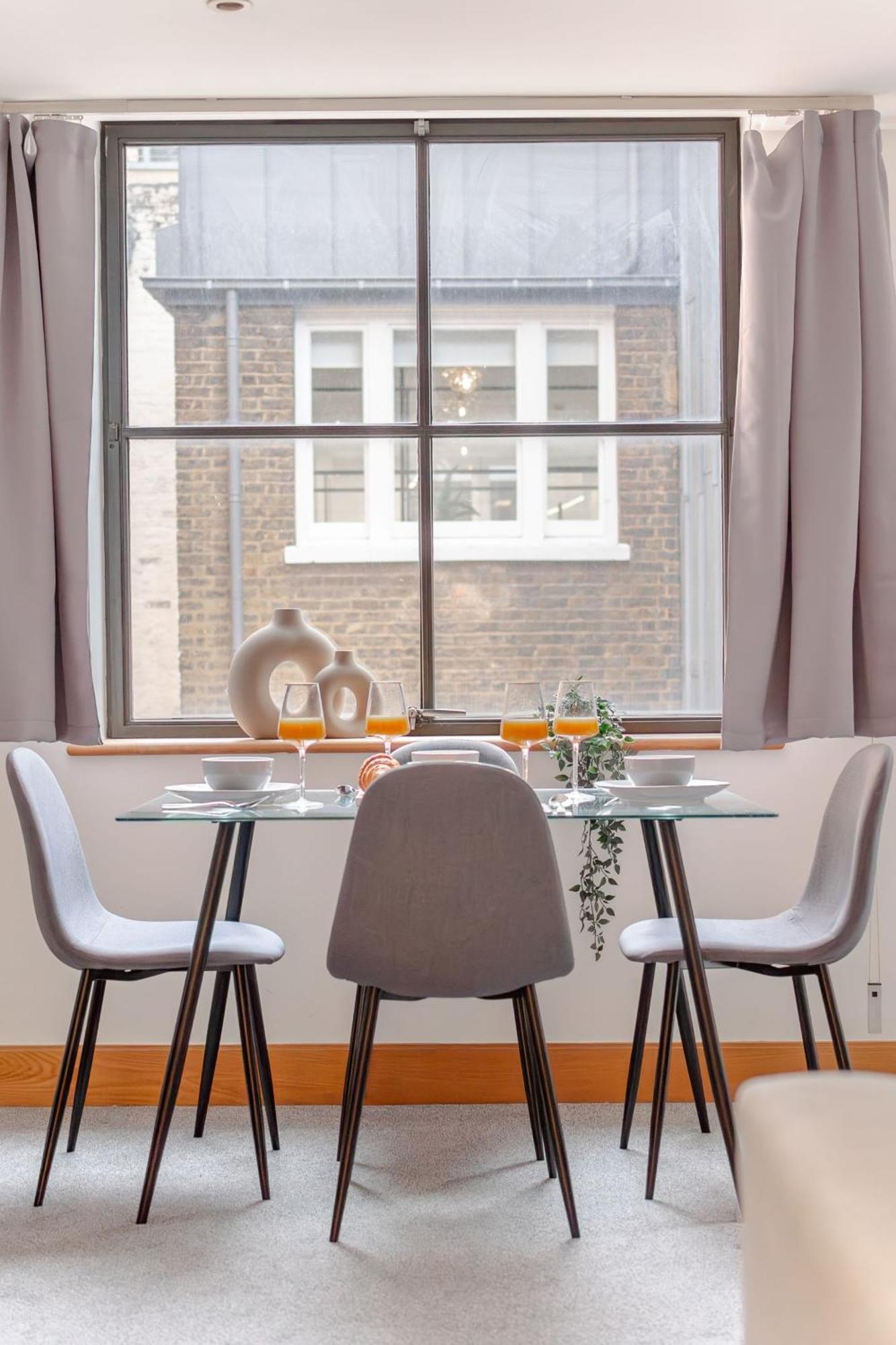 Holborn - 2Br Near Covent Garden -Cityapartmentstay London Ngoại thất bức ảnh